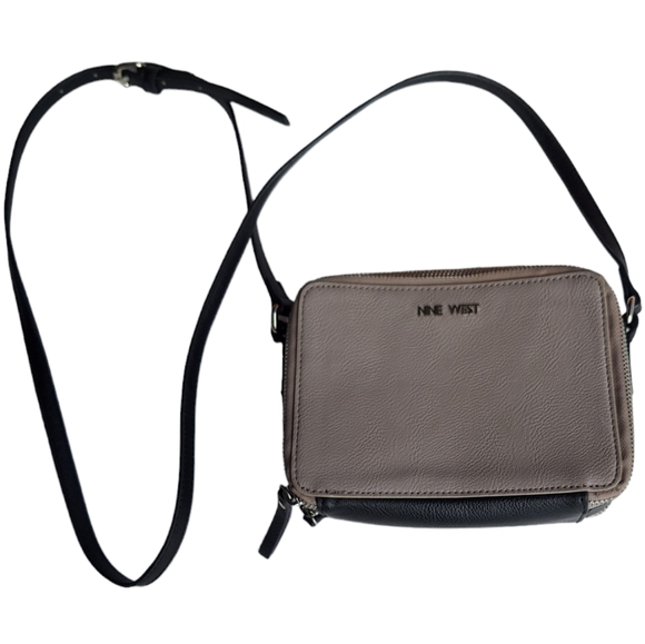 Nine West grey taupe and black crossbody bag - Picture 2 of 9
